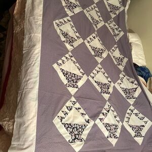 New Homemade Patchwork Quilt Top Basket Pattern, ~61”x90”
